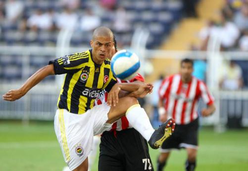 Alex G.Saray yolunda