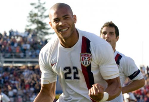 Onyewu'dan F.Bahçe'ye gülücük!