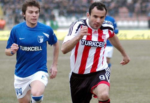 Mehmet Yıldız 2009'u kapattı!