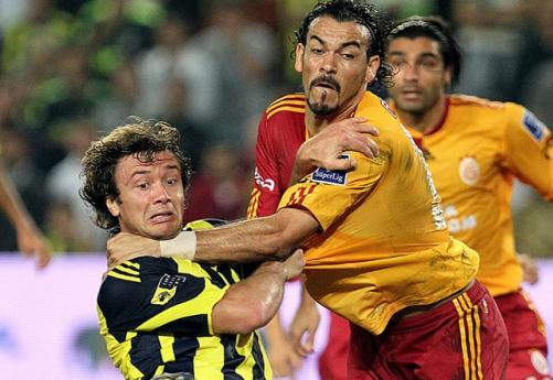 Barcelona Servet Çetin'in Peşinde