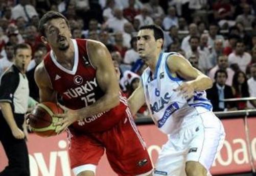 Türkiye 76-65 Yunanistan Basketbol Maçı 31 Ağustos 2010 Özet İzle